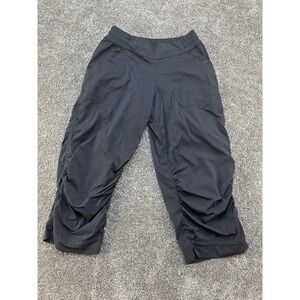 Lululemon Athletica Women's Black Striped Ruched Capris Size 4‎